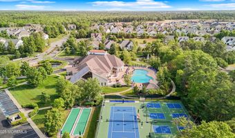 11 Starry Ln, Barnegat, NJ 08005