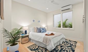 851 Aalapapa Dr, Kailua, HI 96734