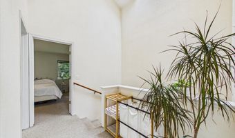 444 Tanglewood Rd, Arcata, CA 95521