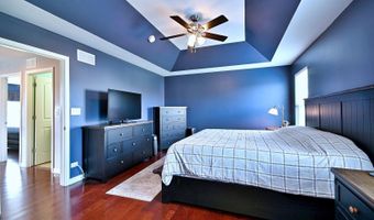 1128 Kingsmill Dr, Algonquin, IL 60102