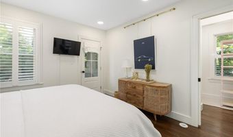 8 Cross St 1, Newport, RI 02840