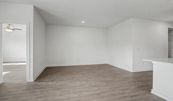 512 S Cherry St, Beebe, AR 72012