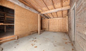 8 Avery Rd, Campton, NH 03223