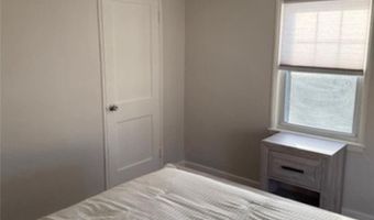 351 Boulevard, Middletown, RI 02842