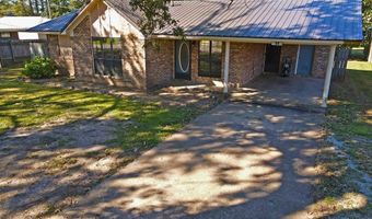 114 Williams St, Bruce, MS 38915