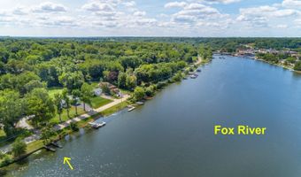 723 N River Rd, Algonquin, IL 60102