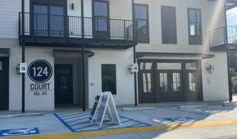 124 Court St, Bay St. Louis, MS 39520