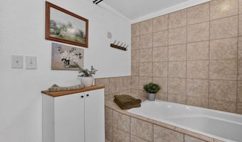 237 Briscoe Rd, Chubbuck, ID 83202