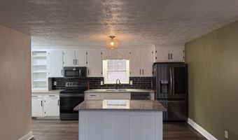 155 Dilmus Ct, Baldwin, GA 30511