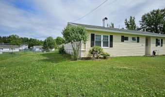 200 Davis Rd, Bangor, ME 04401