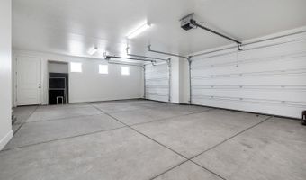 1184 E Big Pinion Ln, Apple Valley, UT 84737