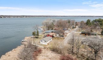 524 Lakeshore Cir, Annandale, MN 55302