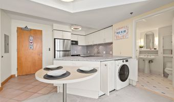 801 S King St 1903, Honolulu, HI 96813