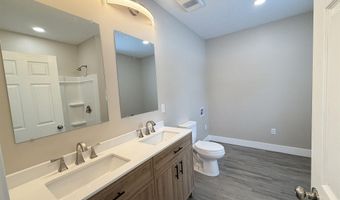 874 N Jackson St, Andrews, IN 46702