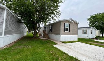 666 Ascot Cir, Almont, MI 48003