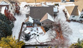 5318 N ROSEMARY Dr, Appleton, WI 54913