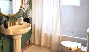 215 Fair Ave, Alpena, MI 49707