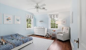 2316 N STAFFORD St, Arlington, VA 22207