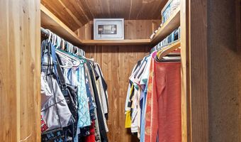 328 W Hollis St, Nashua, NH 03060