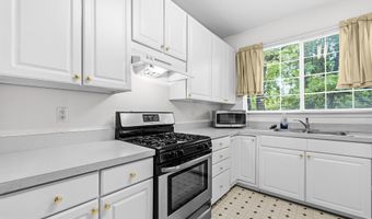 4301 HICKORY LEAF Ct, Bowie, MD 20716