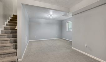 185 N 50 W, Centerville, UT 84014