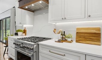 11215 Appleridge Trl, Alden, MI 49612
