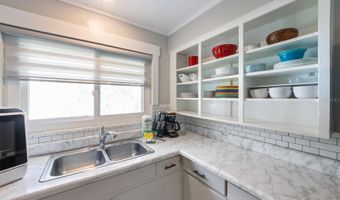 109 MAPLE Ave, Anna Maria, FL 34216