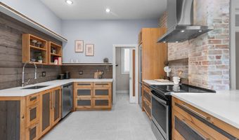 1905 Arapahoe Ave, Boulder, CO 80302