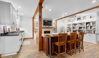 25551 885th Ave, Austin, MN 55912