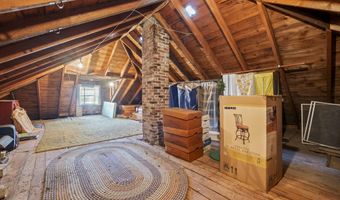 31 Monroe St, Augusta, ME 04330