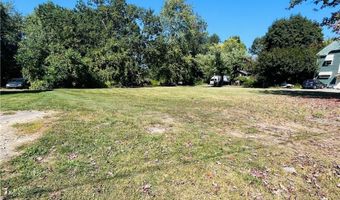 705 W 35th St, Ashtabula, OH 44004