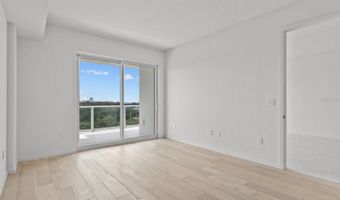 1020 SUNSET POINT Rd 611, Clearwater, FL 33755
