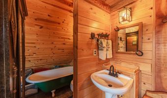 89328 WHISKEY RUN Ln, Bandon, OR 97411