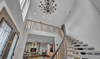 1400 Maria Elena Dr, Las Vegas, NV 89104