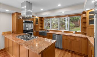 94 Overlook Dr, Andes, NY 13731