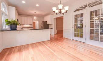 162 N Hiddenbrooke Dr, Advance, NC 27006