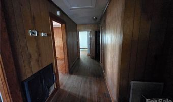 1127 N Mountain St, Blacksburg, SC 29702