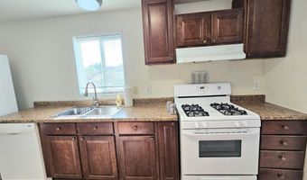 172 S Pima Ln, Benson, AZ 85602