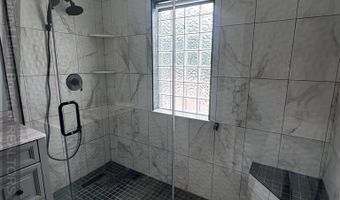 1207 8th St, Aurora, NE 68818