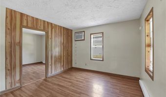 6519 Sanborn Rd, Ashtabula, OH 44004