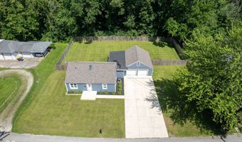 5902 Oak Ln, Anderson, IN 46013
