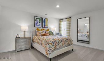 1121 Summer Daisy Dr, Aberdeen, NC 28315