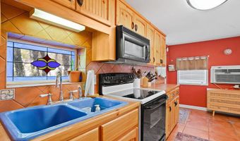 2684 LAKEVIEW Cir, Alford, FL 32420