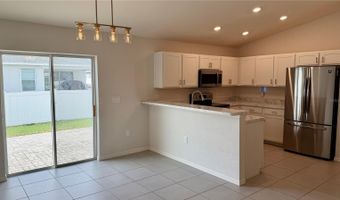 332 CASCARA Ln, Auburndale, FL 33823