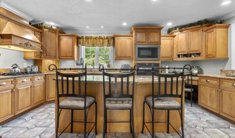 1199 Cornerstone Ct, Cheshire, CT 06410
