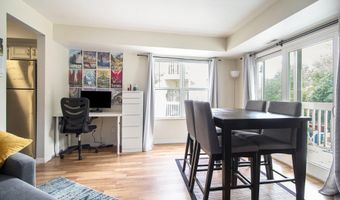 2221 S Huron Pkwy 2, Ann Arbor, MI 48104