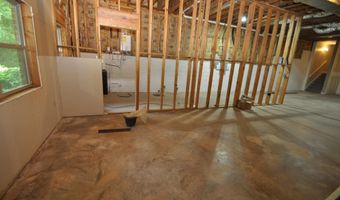 428 STERLING PARK Cir, Alabaster, AL 35007