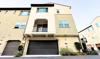 951 E Twill Ct, Anaheim, CA 92802