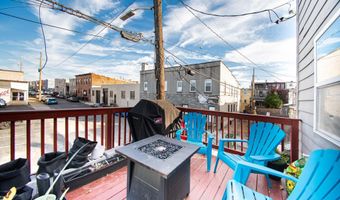 11 N EAST Ave, Baltimore, MD 21224