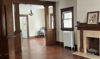 406 N Main St, Ada, OH 45810